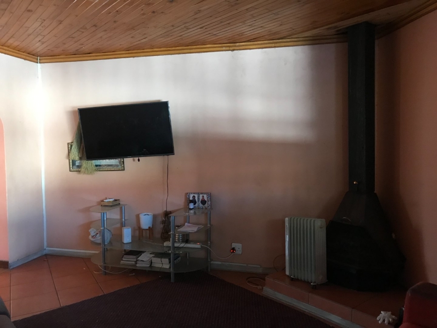 4 Bedroom Property for Sale in Rykmanshoogte Free State